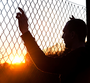 This Florida Man Tried to Break into Jail! How Would a Criminal Defense Attorney Handle This Situation?